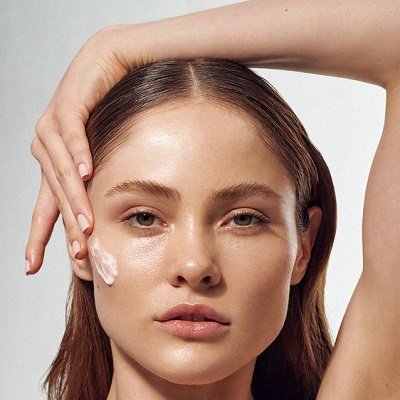 Vampire Facelift in Muscat - Vampire Facial Treatment Oman